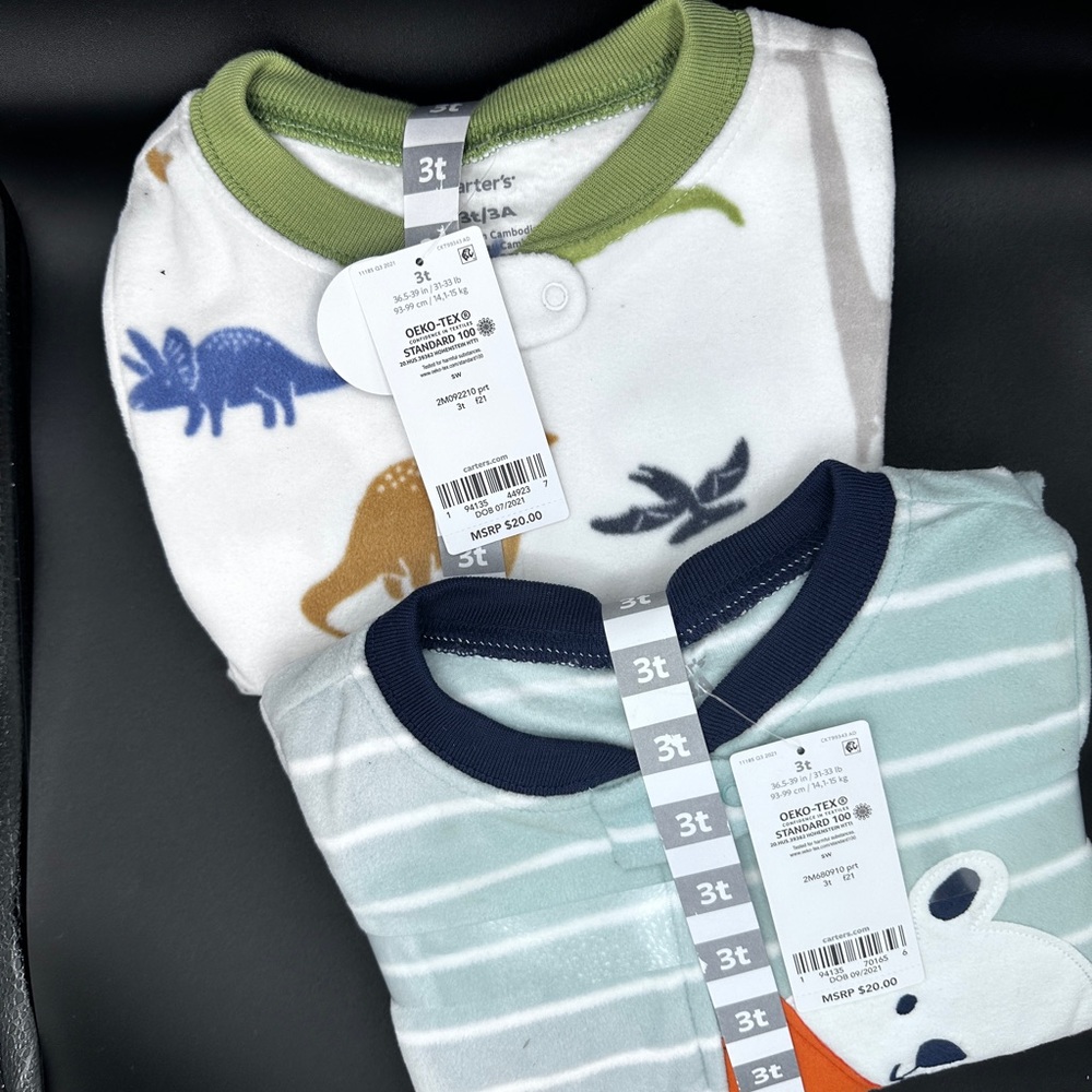 NWT: Carter’s Footie Pajamas | Bundle of 2 | 3T